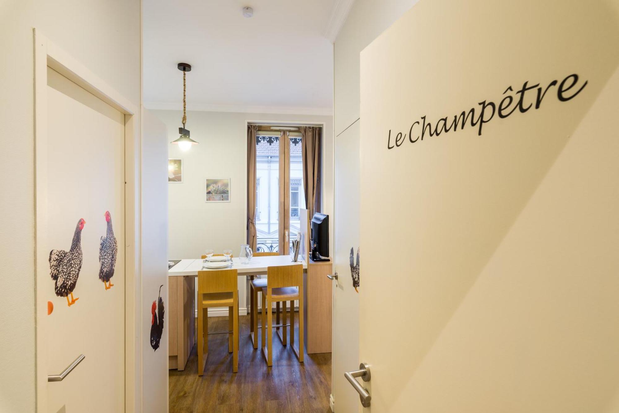 Les Charmettes - Lyon 6Ieme Leilighet Rom bilde